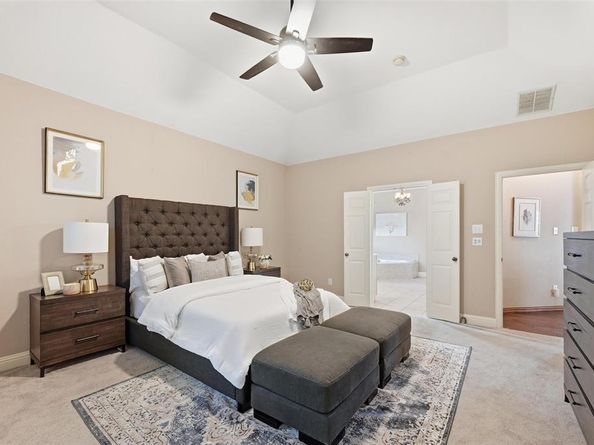 2085  Club Lake Circle , Rockwall Texas 75087