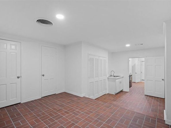 6457  Hilldale Road , Fort Worth Texas 76116