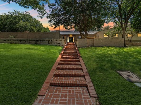 6457  Hilldale Road , Fort Worth Texas 76116