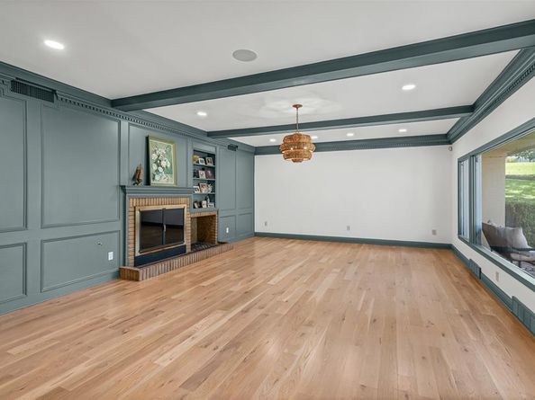 6457  Hilldale Road , Fort Worth Texas 76116