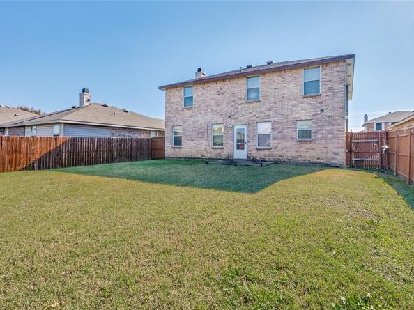 3916  Foxhound Lane , Fort Worth Texas 76123