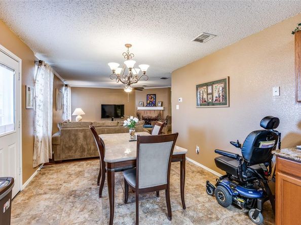3916  Foxhound Lane , Fort Worth Texas 76123
