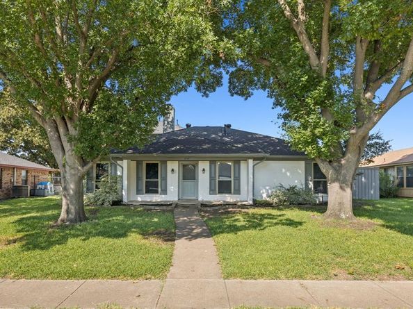 809  Willow Crest Drive , Richardson Texas 75081