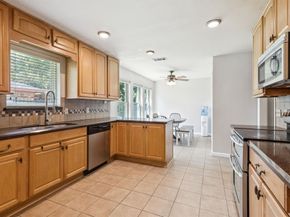 809  Willow Crest Drive , Richardson Texas 75081