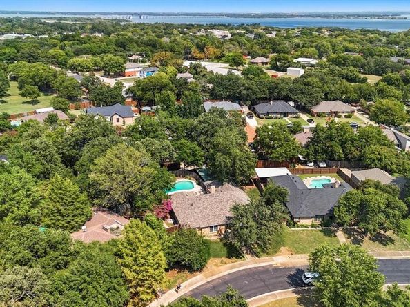 6  Ridge Drive , Hickory Creek Texas 75065