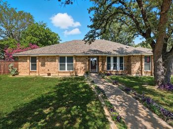 6  Ridge Drive 