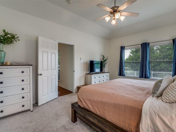 1101  Wisteria Lane , Savannah Texas 76227