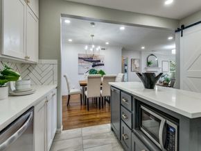 3715  Clover Lane , Dallas Texas 75220