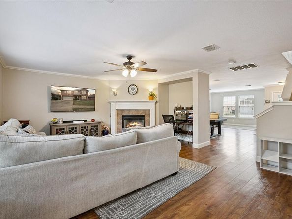 10040  Cougar Trail , Fort Worth Texas 76108