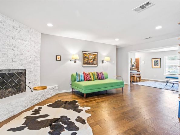 606  Burnwood Drive , Irving Texas 75062