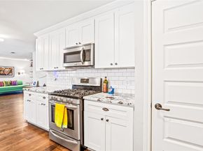 606  Burnwood Drive , Irving Texas 75062