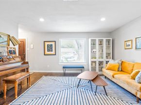 606  Burnwood Drive , Irving Texas 75062