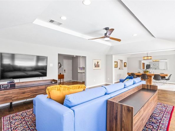 606  Burnwood Drive , Irving Texas 75062