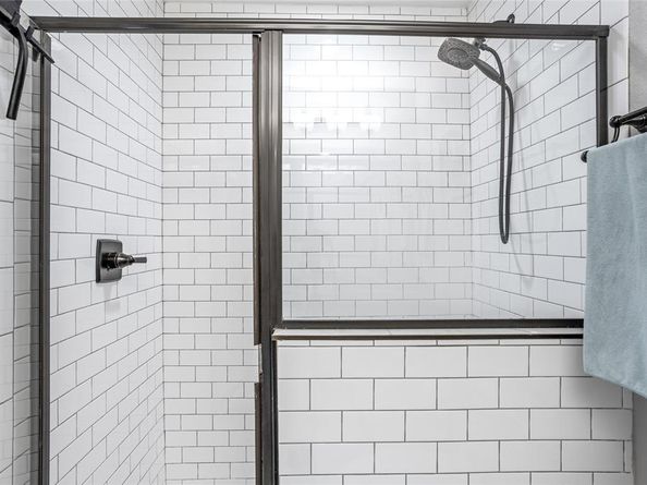 606  Burnwood Drive , Irving Texas 75062