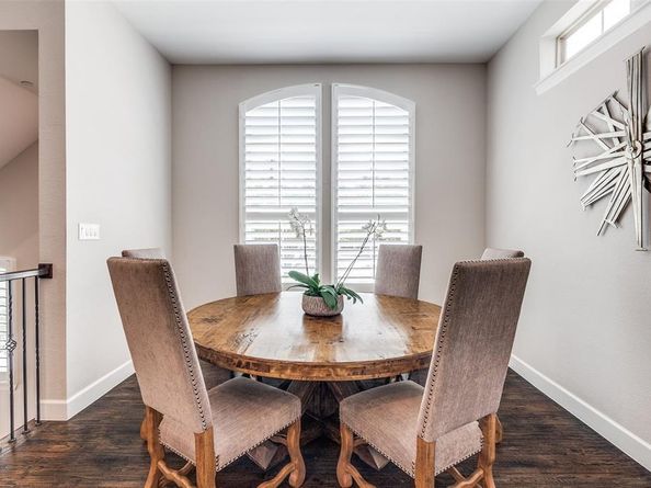 731  Spanish Oaks Place , Dallas Texas 75204