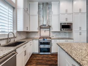 731  Spanish Oaks Place , Dallas Texas 75204