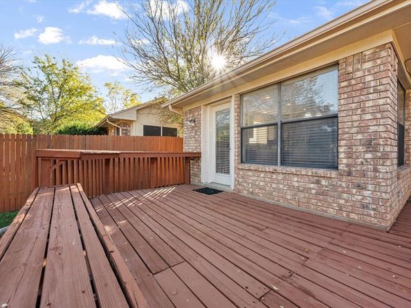 5603  Farris Drive , Arlington Texas 76017