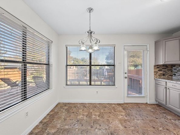 5603  Farris Drive , Arlington Texas 76017