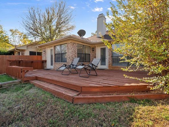 5603  Farris Drive , Arlington Texas 76017