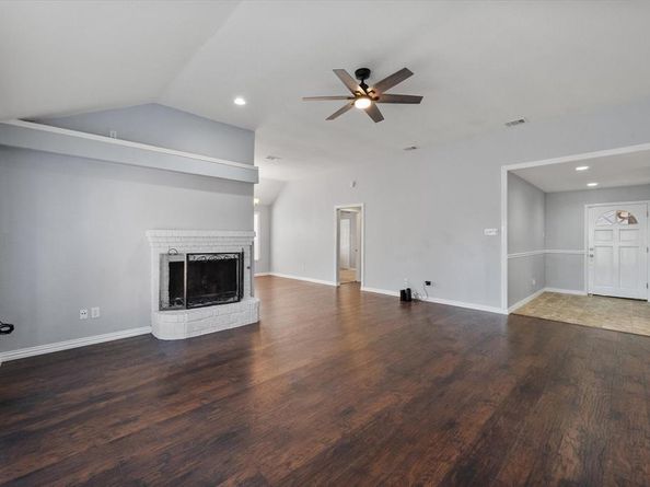 5603  Farris Drive , Arlington Texas 76017