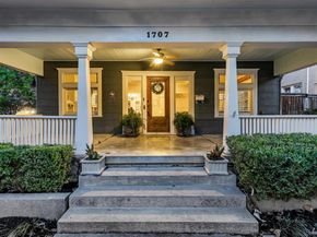1707  6th Avenue , Fort Worth Texas 76110