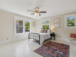 1707  6th Avenue , Fort Worth Texas 76110