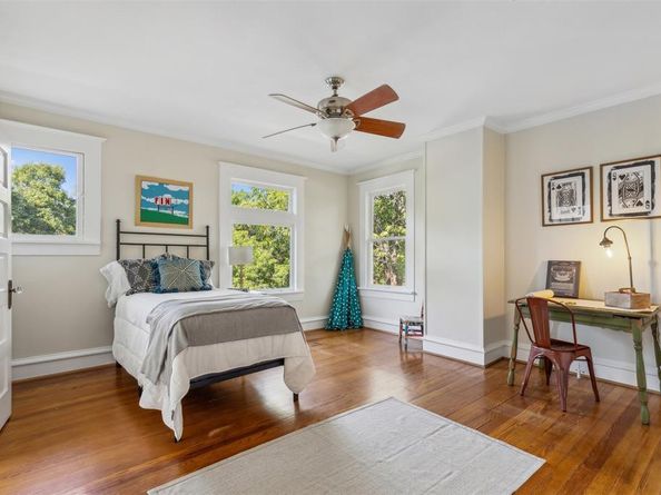 1707  6th Avenue , Fort Worth Texas 76110
