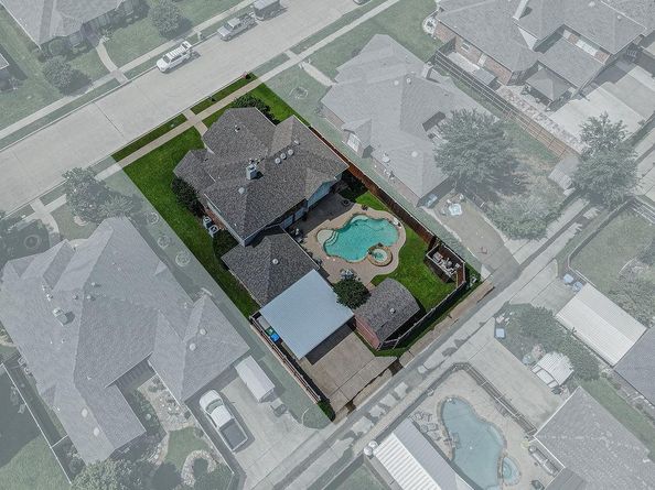2710  Winterberry Drive , Rowlett Texas 75089