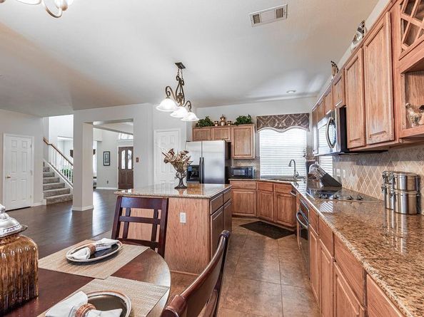2710  Winterberry Drive , Rowlett Texas 75089