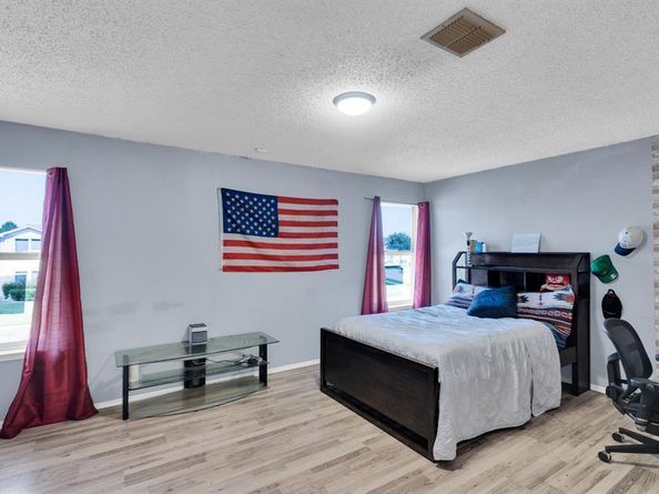 6729  Prairie Fire Road , Arlington Texas 76002