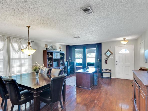 6729  Prairie Fire Road , Arlington Texas 76002