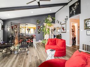 922  Hannah Way , Dallas Texas 75253