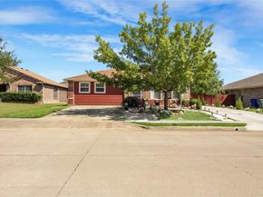 922  Hannah Way , Dallas Texas 75253