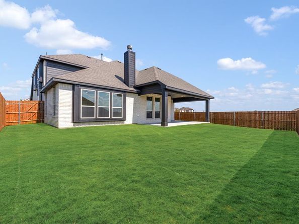 1024  Pineview Lane , Crowley Texas 76036