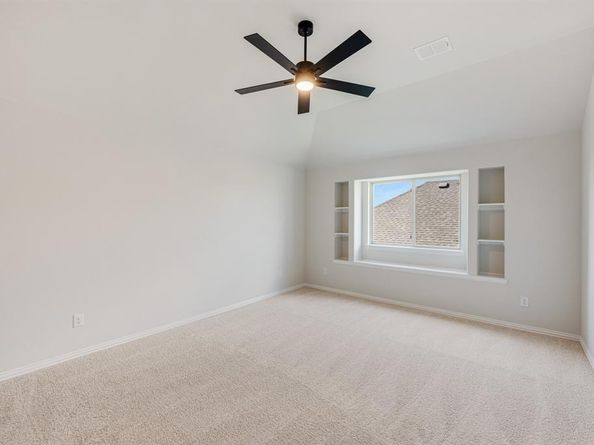 1024  Pineview Lane , Crowley Texas 76036