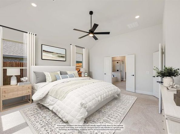 1024  Pineview Lane , Crowley Texas 76036