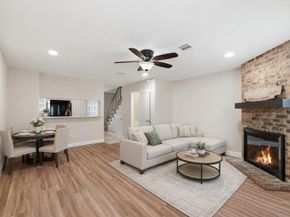 112  Churchill Lane , Euless Texas 76039