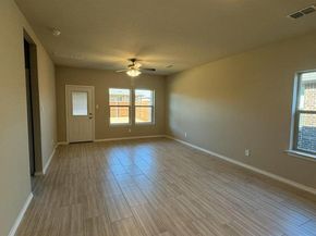 605  SHADED GROVE Drive , Denton Texas 76259