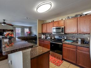 1411  Everglades Court , Arlington Texas 76002