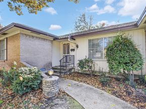 12118  Ridgefair Place , Farmers Branch Texas 75234