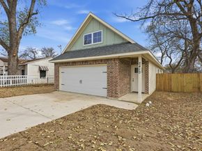 2413  Lena Street , Fort Worth Texas 76105