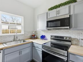 2413  Lena Street , Fort Worth Texas 76105