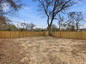 2413  Lena Street , Fort Worth Texas 76105