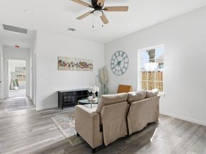 2413  Lena Street , Fort Worth Texas 76105