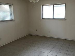 200  Evelyn Street , DeSoto Texas 75115