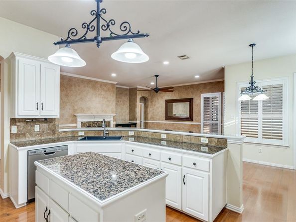 8312  Teja Trail , Benbrook Texas 76126