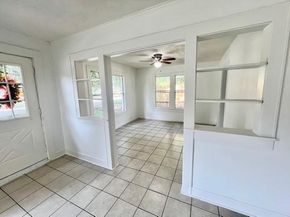 308 N Retta Street , Fort Worth Texas 76111