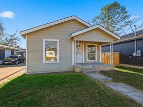 2838  Frost Avenue , Dallas Texas 75215