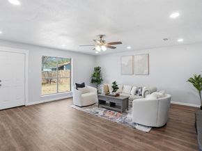 4804  Green Hollow Drive , Arlington Texas 76017