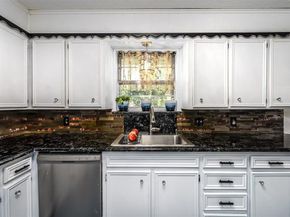 5013  South Drive , Fort Worth Texas 76132